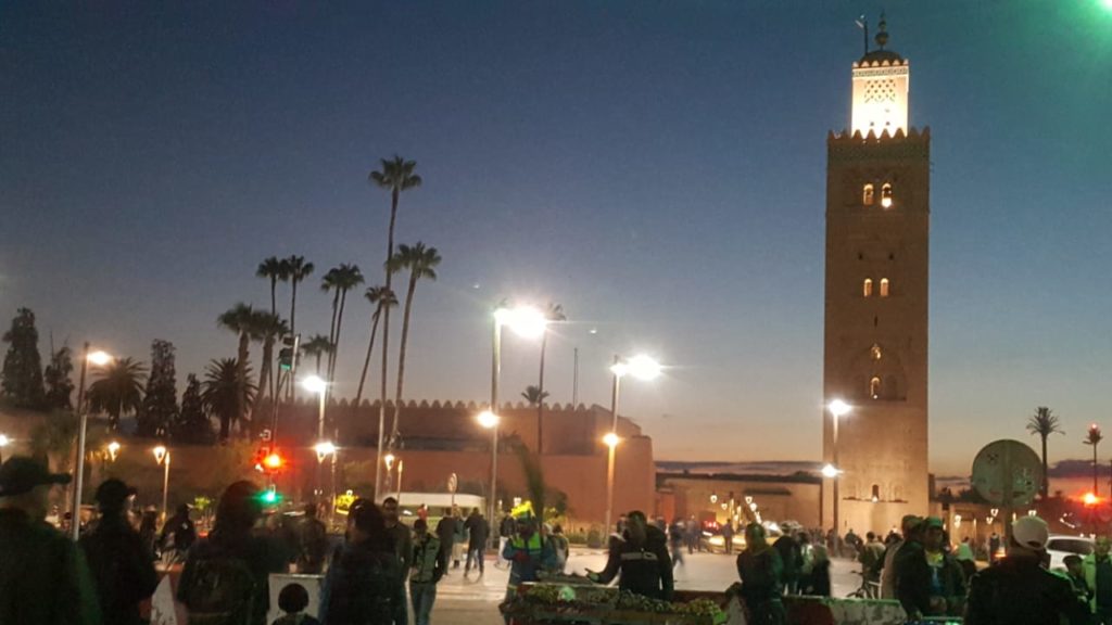 a que aeropuerto volar a Marruecos unik maroc tours