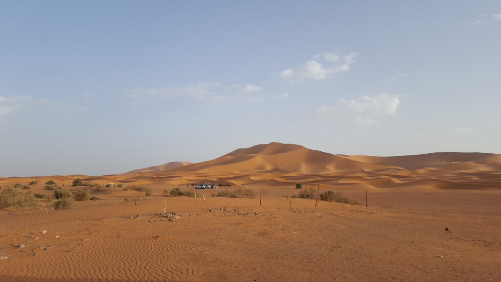 desiertos en Marruecos zagora o merzouga